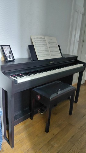 Piano numérique kawai 201 - numérique,